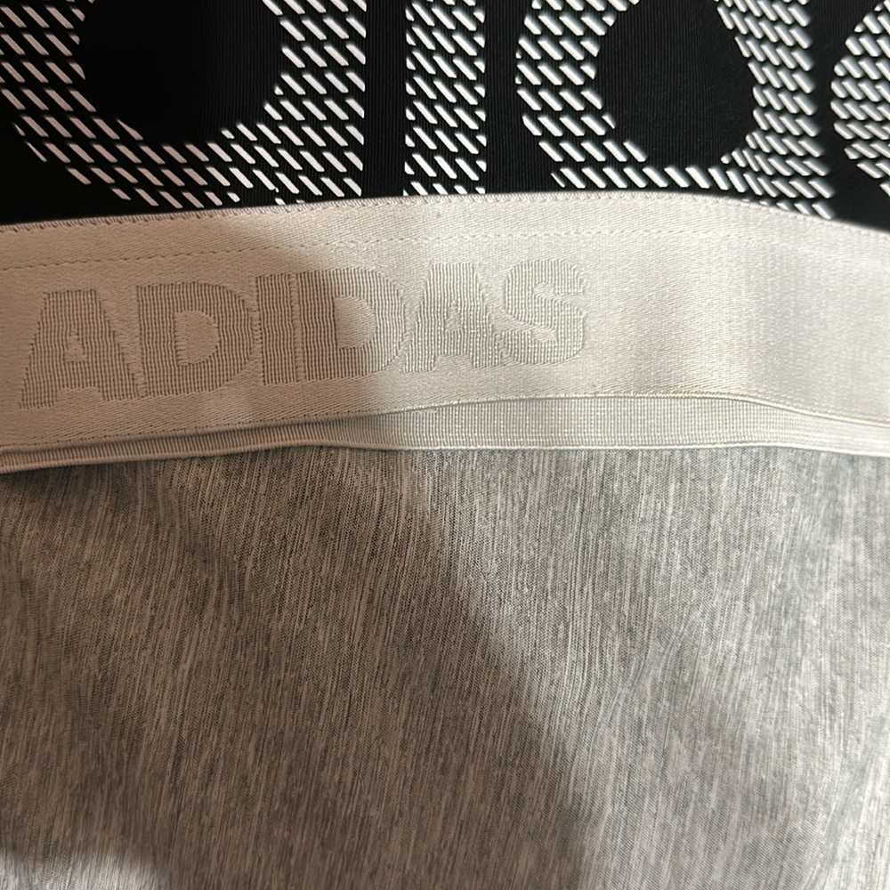 Sports bra - Picture 3 of 3